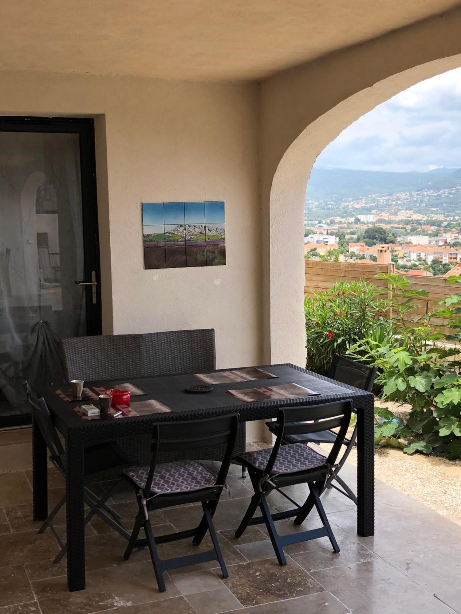 Rez-De-Villa Vue Mer Panoramique 4 P - Soleil Levant La Ciotat Zewnętrze zdjęcie